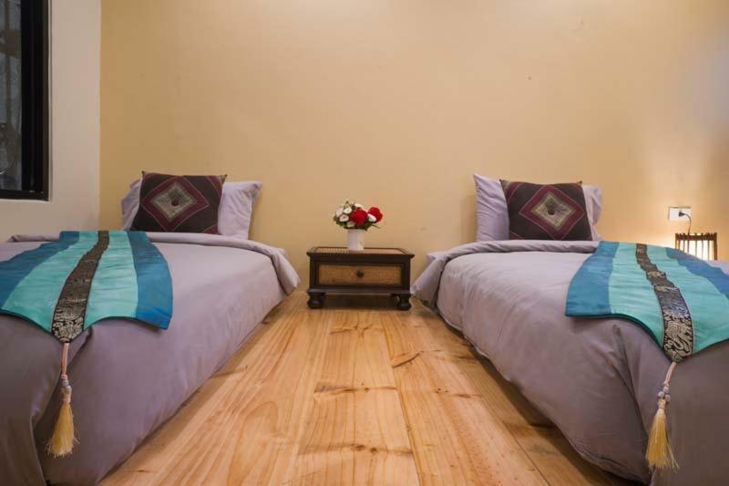 Sriananpura Hotel Chiang Mai Ngoại thất bức ảnh